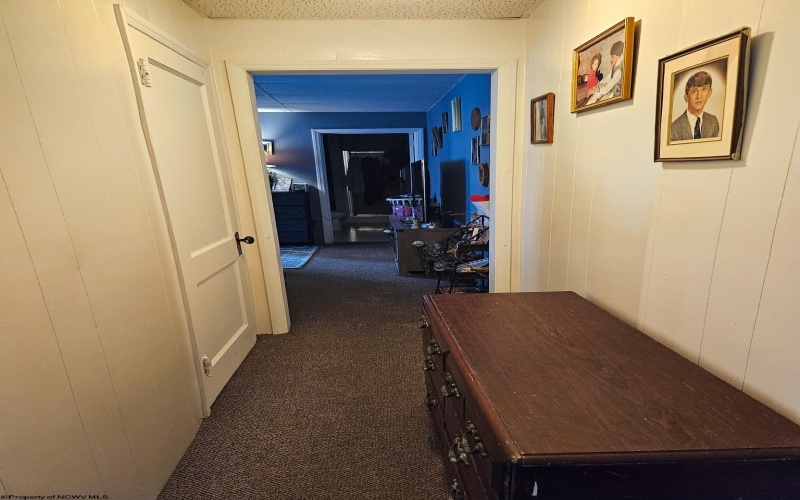 613 Louise Avenue, Morgantown, West Virginia 26505, ,Multi-unit/income,For Sale,Louise,10159565