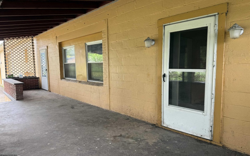 306 Cook Street, Barrackville, West Virginia 26559, 3 Bedrooms Bedrooms, 7 Rooms Rooms,1 BathroomBathrooms,Single Family Detached,For Sale,Cook,10159562