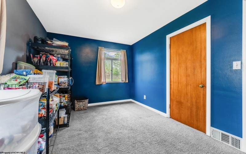 86 Virginia Avenue, Uniontown, Pennsylvania 15401, 5 Bedrooms Bedrooms, 8 Rooms Rooms,2 BathroomsBathrooms,Single Family Detached,For Sale,Virginia,10159564