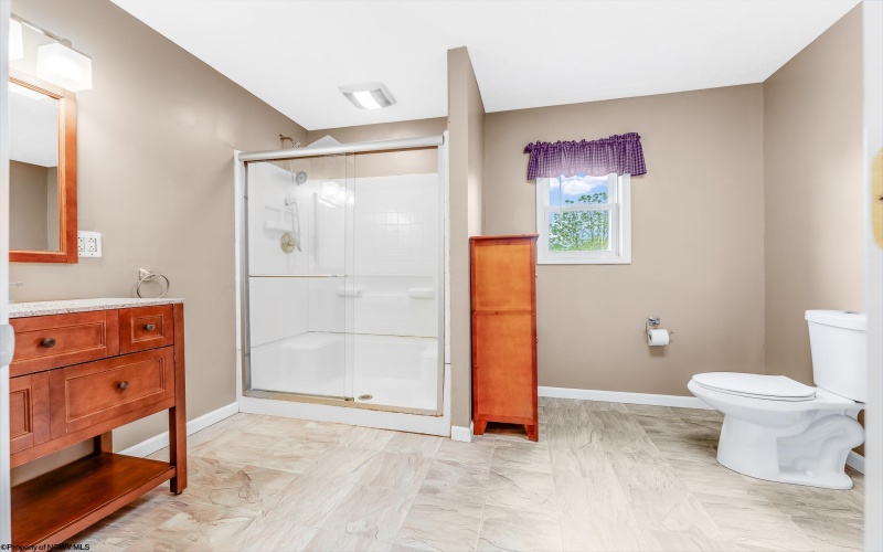 86 Virginia Avenue, Uniontown, Pennsylvania 15401, 5 Bedrooms Bedrooms, 8 Rooms Rooms,2 BathroomsBathrooms,Single Family Detached,For Sale,Virginia,10159564