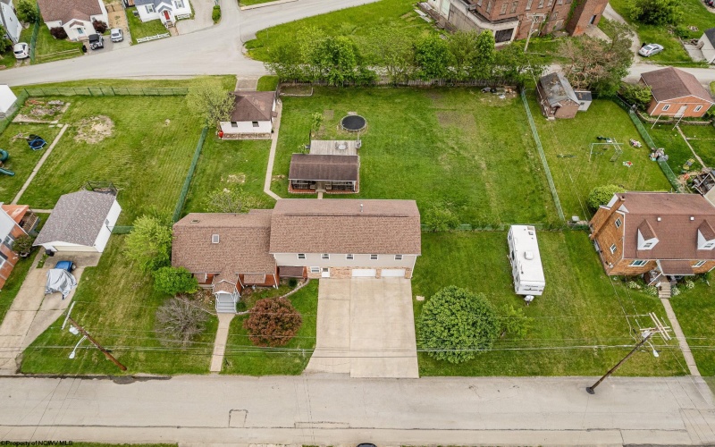 86 Virginia Avenue, Uniontown, Pennsylvania 15401, 5 Bedrooms Bedrooms, 8 Rooms Rooms,2 BathroomsBathrooms,Single Family Detached,For Sale,Virginia,10159564