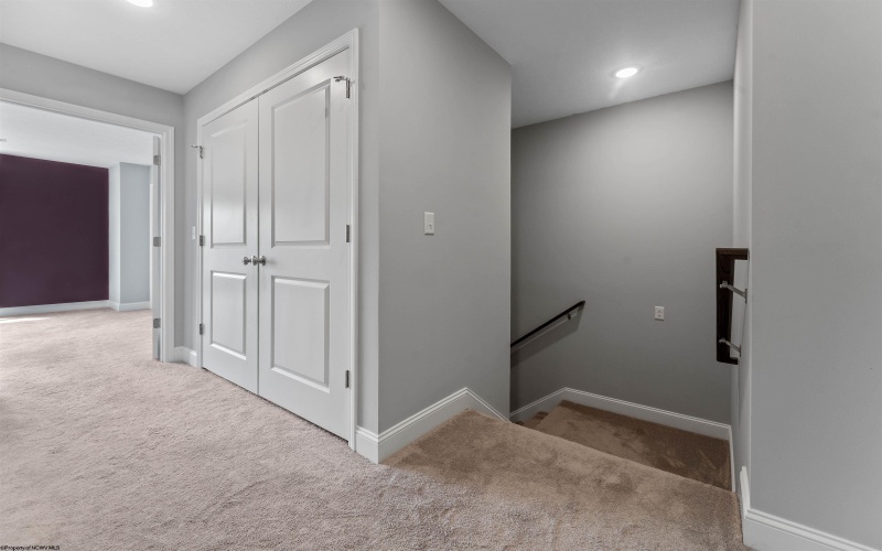 2052 Mountain Ash Lane, Morgantown, West Virginia 26501, 3 Bedrooms Bedrooms, 10 Rooms Rooms,2 BathroomsBathrooms,Single Family Attached,For Sale,Mountain Ash,10159572