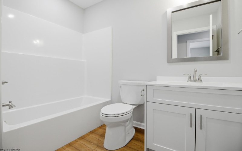 111 Frisco Lane, Bridgeport, West Virginia 26330, 3 Bedrooms Bedrooms, 5 Rooms Rooms,2 BathroomsBathrooms,Single Family Attached,For Sale,Frisco,10159577