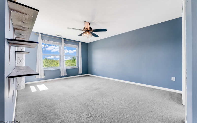 116 Pine Lane, Morgantown, West Virginia 26508, 3 Bedrooms Bedrooms, 6 Rooms Rooms,2 BathroomsBathrooms,Single Family Attached,For Sale,Pine,10159584