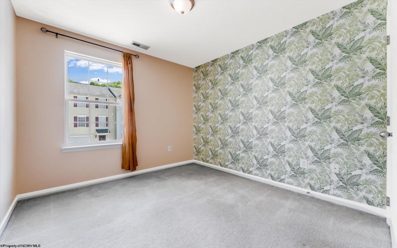 116 Pine Lane, Morgantown, West Virginia 26508, 3 Bedrooms Bedrooms, 6 Rooms Rooms,2 BathroomsBathrooms,Single Family Attached,For Sale,Pine,10159584