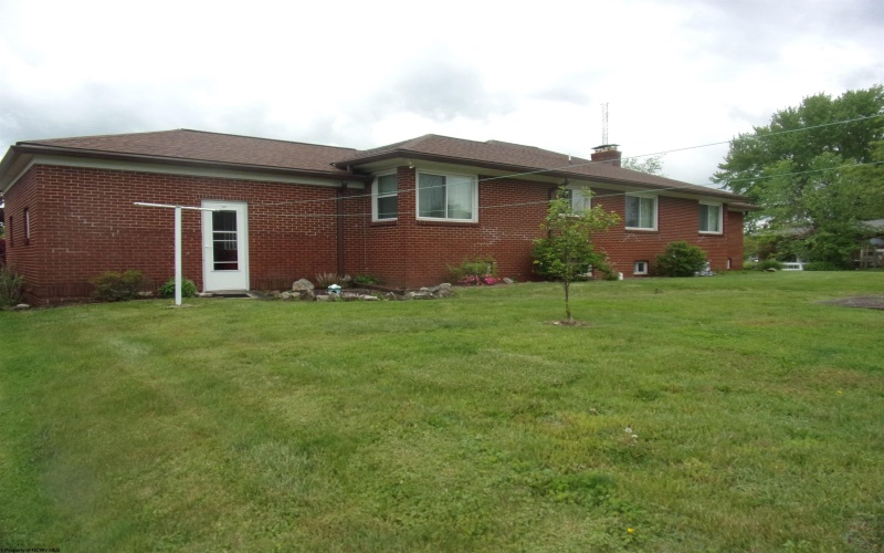 201 Findley Street, Elkins, West Virginia 26241, 3 Bedrooms Bedrooms, 7 Rooms Rooms,1 BathroomBathrooms,Single Family Detached,For Sale,Findley,10159573