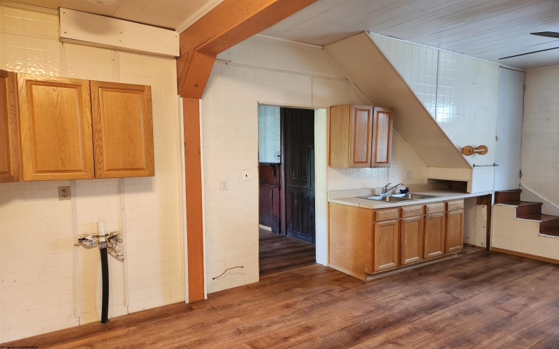 580 Deer Haven Drive, Lost Creek, West Virginia 26385, 4 Bedrooms Bedrooms, 8 Rooms Rooms,2 BathroomsBathrooms,Single Family Detached,For Sale,Deer Haven,10159575