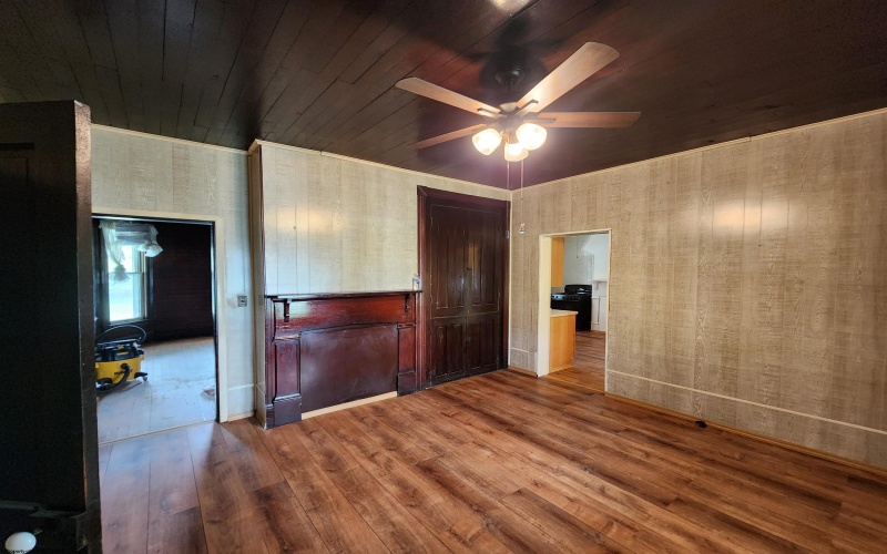 580 Deer Haven Drive, Lost Creek, West Virginia 26385, 4 Bedrooms Bedrooms, 8 Rooms Rooms,2 BathroomsBathrooms,Single Family Detached,For Sale,Deer Haven,10159575