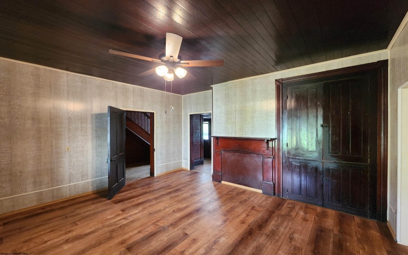 580 Deer Haven Drive, Lost Creek, West Virginia 26385, 4 Bedrooms Bedrooms, 8 Rooms Rooms,2 BathroomsBathrooms,Single Family Detached,For Sale,Deer Haven,10159575