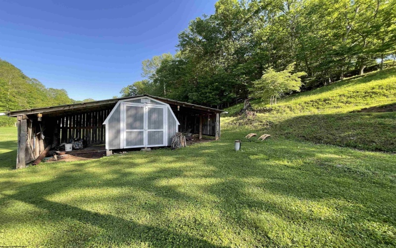 564 Big Run Road, Napier, West Virginia 26631, 3 Bedrooms Bedrooms, 7 Rooms Rooms,2 BathroomsBathrooms,Single Family Detached,For Sale,Big Run,10159579