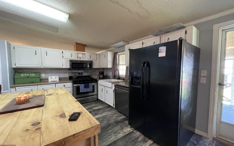 564 Big Run Road, Napier, West Virginia 26631, 3 Bedrooms Bedrooms, 7 Rooms Rooms,2 BathroomsBathrooms,Single Family Detached,For Sale,Big Run,10159579
