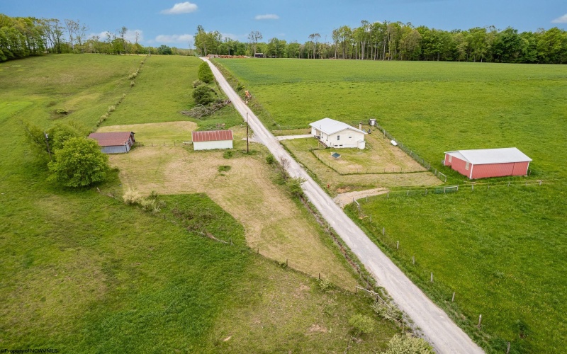 719 Elk Run Road, Bruceton Mills, West Virginia 26525, 2 Bedrooms Bedrooms, 5 Rooms Rooms,1 BathroomBathrooms,Single Family Detached,For Sale,Elk Run,10159581
