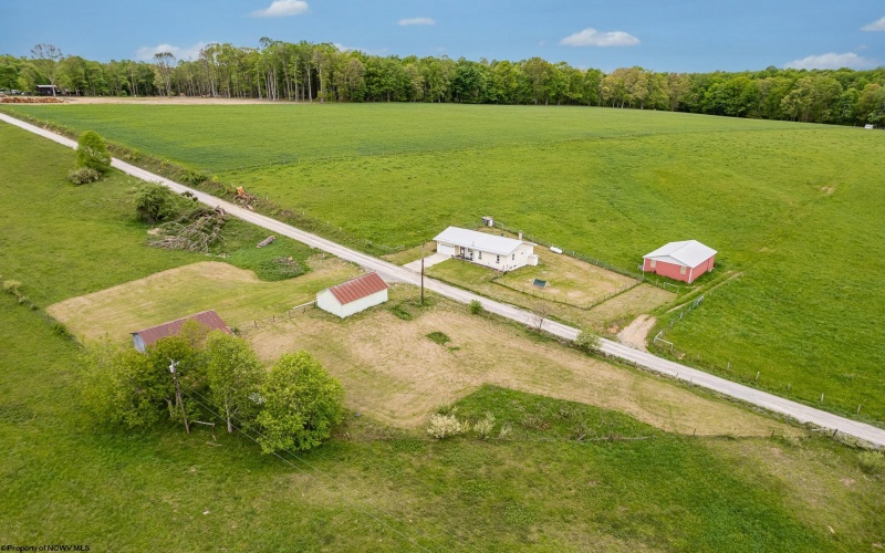 719 Elk Run Road, Bruceton Mills, West Virginia 26525, 2 Bedrooms Bedrooms, 5 Rooms Rooms,1 BathroomBathrooms,Single Family Detached,For Sale,Elk Run,10159581