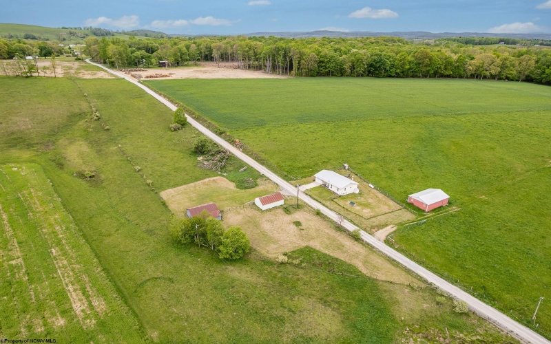 719 Elk Run Road, Bruceton Mills, West Virginia 26525, 2 Bedrooms Bedrooms, 5 Rooms Rooms,1 BathroomBathrooms,Single Family Detached,For Sale,Elk Run,10159581