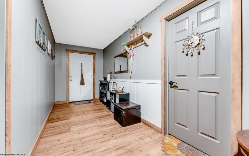 719 Elk Run Road, Bruceton Mills, West Virginia 26525, 2 Bedrooms Bedrooms, 5 Rooms Rooms,1 BathroomBathrooms,Single Family Detached,For Sale,Elk Run,10159581
