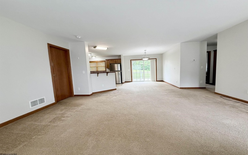 108 Valley View Lane, Fairmont, West Virginia 26554, 4 Bedrooms Bedrooms, 8 Rooms Rooms,3 BathroomsBathrooms,Single Family Detached,For Sale,Valley View,10159610