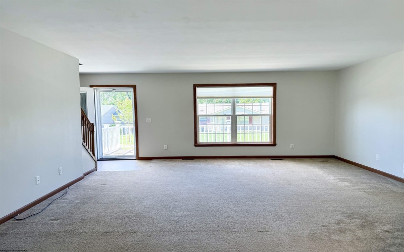 108 Valley View Lane, Fairmont, West Virginia 26554, 4 Bedrooms Bedrooms, 8 Rooms Rooms,3 BathroomsBathrooms,Single Family Detached,For Sale,Valley View,10159610