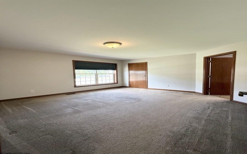 108 Valley View Lane, Fairmont, West Virginia 26554, 4 Bedrooms Bedrooms, 8 Rooms Rooms,3 BathroomsBathrooms,Single Family Detached,For Sale,Valley View,10159610
