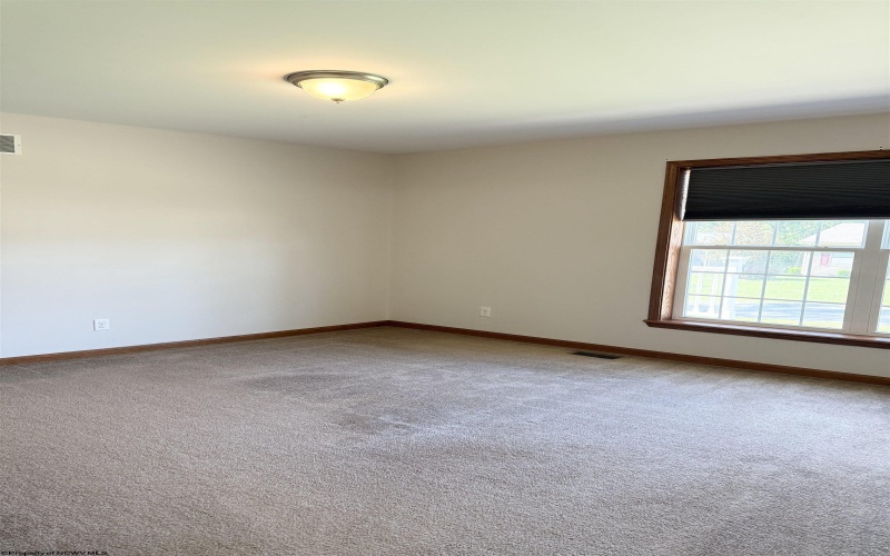 108 Valley View Lane, Fairmont, West Virginia 26554, 4 Bedrooms Bedrooms, 8 Rooms Rooms,3 BathroomsBathrooms,Single Family Detached,For Sale,Valley View,10159610