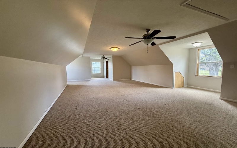 108 Valley View Lane, Fairmont, West Virginia 26554, 4 Bedrooms Bedrooms, 8 Rooms Rooms,3 BathroomsBathrooms,Single Family Detached,For Sale,Valley View,10159610