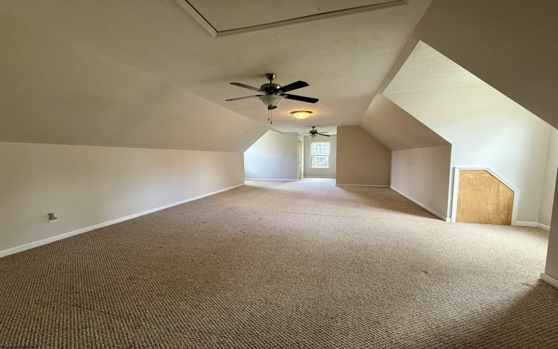 108 Valley View Lane, Fairmont, West Virginia 26554, 4 Bedrooms Bedrooms, 8 Rooms Rooms,3 BathroomsBathrooms,Single Family Detached,For Sale,Valley View,10159610