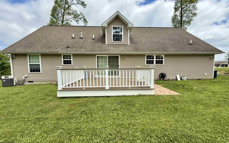 108 Valley View Lane, Fairmont, West Virginia 26554, 4 Bedrooms Bedrooms, 8 Rooms Rooms,3 BathroomsBathrooms,Single Family Detached,For Sale,Valley View,10159610