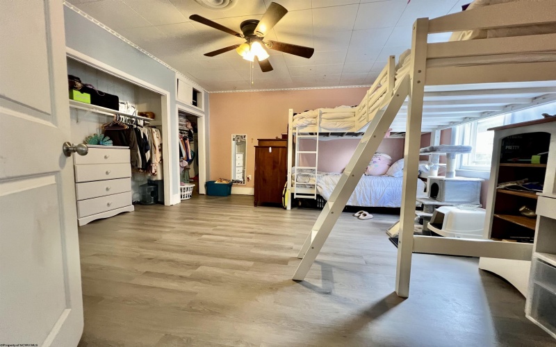 160 Barbour Street, Buckhannon, West Virginia 26201, 3 Bedrooms Bedrooms, 7 Rooms Rooms,2 BathroomsBathrooms,Single Family Detached,For Sale,Barbour,10159609
