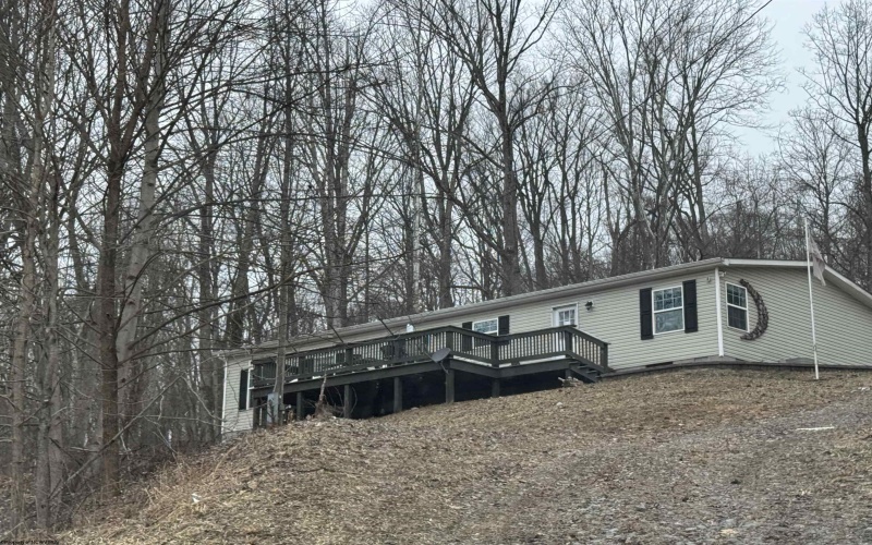 31 SANCTUARY Lane, Worthington, West Virginia 26591, 3 Bedrooms Bedrooms, 6 Rooms Rooms,2 BathroomsBathrooms,Single Family Detached,For Sale,SANCTUARY,10159607
