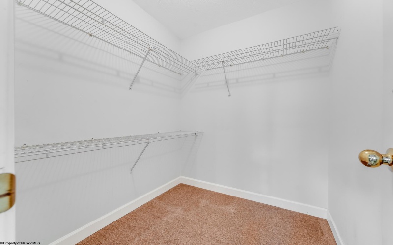 2022 Georgian Lane, Morgantown, West Virginia 26508-4514, 2 Bedrooms Bedrooms, 8 Rooms Rooms,3 BathroomsBathrooms,Single Family Detached,For Sale,Georgian,10159606