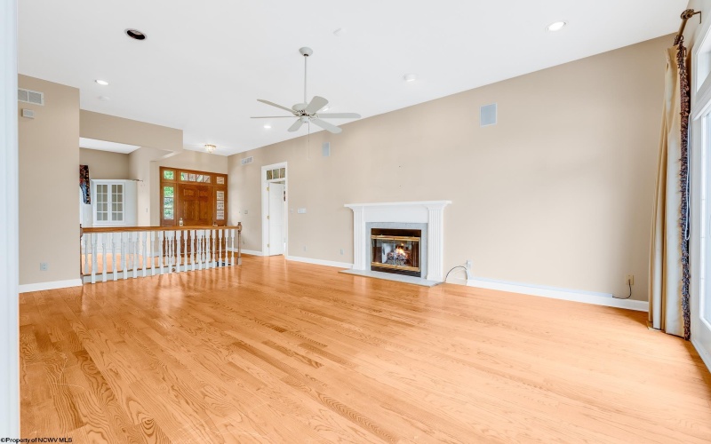 2022 Georgian Lane, Morgantown, West Virginia 26508-4514, 2 Bedrooms Bedrooms, 8 Rooms Rooms,3 BathroomsBathrooms,Single Family Detached,For Sale,Georgian,10159606