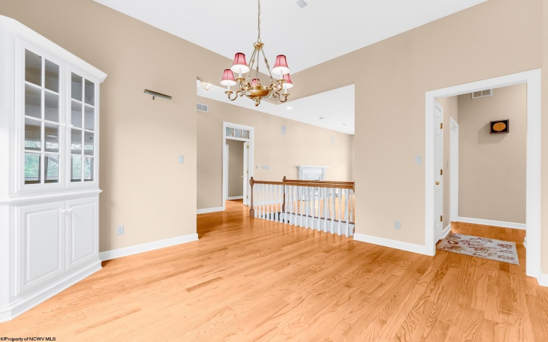 2022 Georgian Lane, Morgantown, West Virginia 26508-4514, 2 Bedrooms Bedrooms, 8 Rooms Rooms,3 BathroomsBathrooms,Single Family Detached,For Sale,Georgian,10159606
