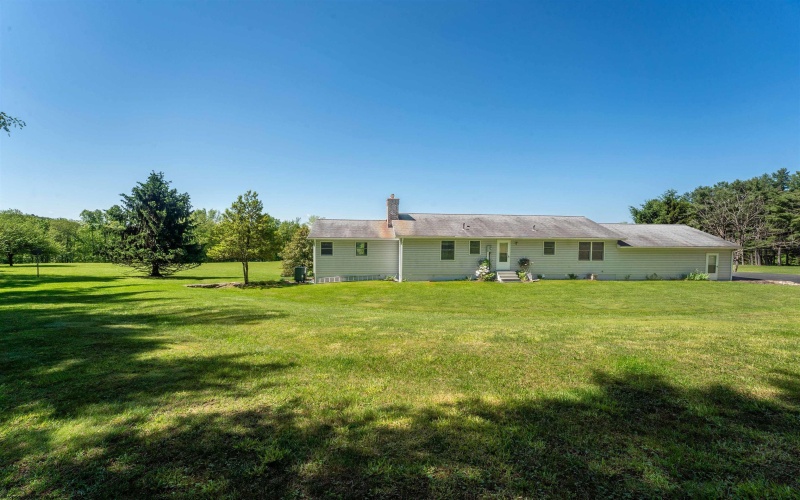 42 Ice Linn Lane, Fairmont, West Virginia 26554, 3 Bedrooms Bedrooms, 7 Rooms Rooms,2 BathroomsBathrooms,Single Family Detached,For Sale,Ice Linn,10159596