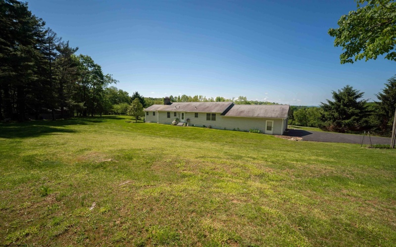42 Ice Linn Lane, Fairmont, West Virginia 26554, 3 Bedrooms Bedrooms, 7 Rooms Rooms,2 BathroomsBathrooms,Single Family Detached,For Sale,Ice Linn,10159596