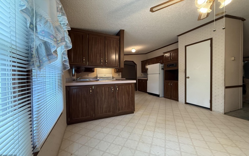 2610 Maple Spring Highway, Eglon, West Virginia 26716-8698, 3 Bedrooms Bedrooms, 9 Rooms Rooms,2 BathroomsBathrooms,Single Family Detached,For Sale,Maple Spring,10159599