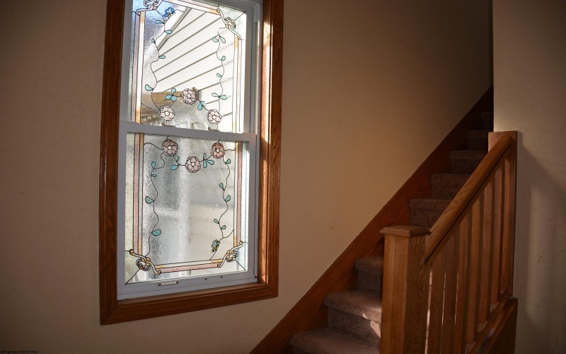 235 Cottage Avenue, Weston, West Virginia 26452, 3 Bedrooms Bedrooms, 9 Rooms Rooms,1 BathroomBathrooms,Single Family Detached,For Sale,Cottage,10159603