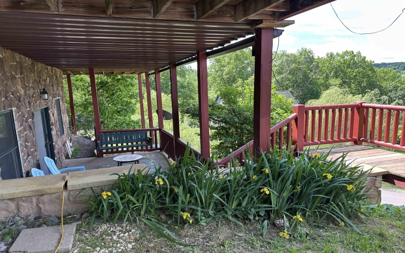 717 Lakeview Drive, Horner, West Virginia 26372, 4 Bedrooms Bedrooms, 7 Rooms Rooms,3 BathroomsBathrooms,Single Family Detached,For Sale,Lakeview,10159618
