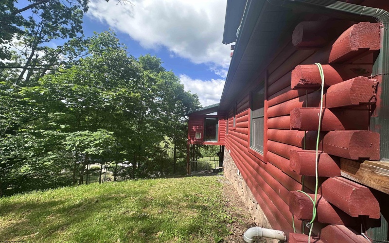 717 Lakeview Drive, Horner, West Virginia 26372, 4 Bedrooms Bedrooms, 7 Rooms Rooms,3 BathroomsBathrooms,Single Family Detached,For Sale,Lakeview,10159618