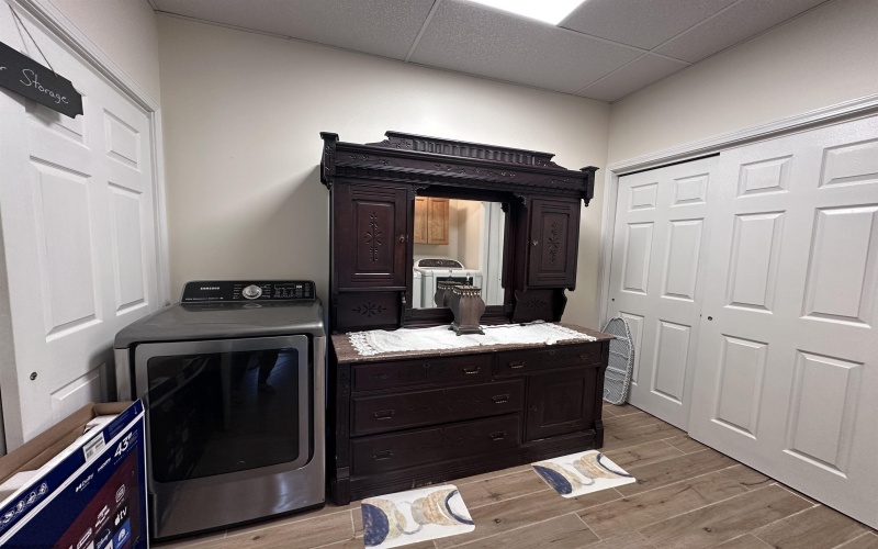 717 Lakeview Drive, Horner, West Virginia 26372, 4 Bedrooms Bedrooms, 7 Rooms Rooms,3 BathroomsBathrooms,Single Family Detached,For Sale,Lakeview,10159618