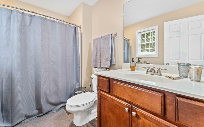 53 Friend Drive, Morgantown, West Virginia 26508, 3 Bedrooms Bedrooms, 6 Rooms Rooms,2 BathroomsBathrooms,Single Family Detached,For Sale,Friend,10159617