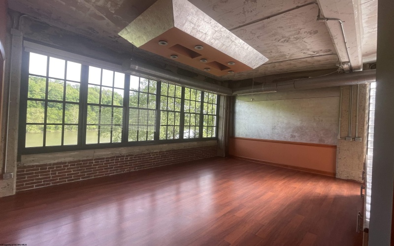 75 Wharf Street, Morgantown, West Virginia 26501, 3 Bedrooms Bedrooms, 8 Rooms Rooms,3 BathroomsBathrooms,Single Family Attached,For Sale,Wharf,10159612