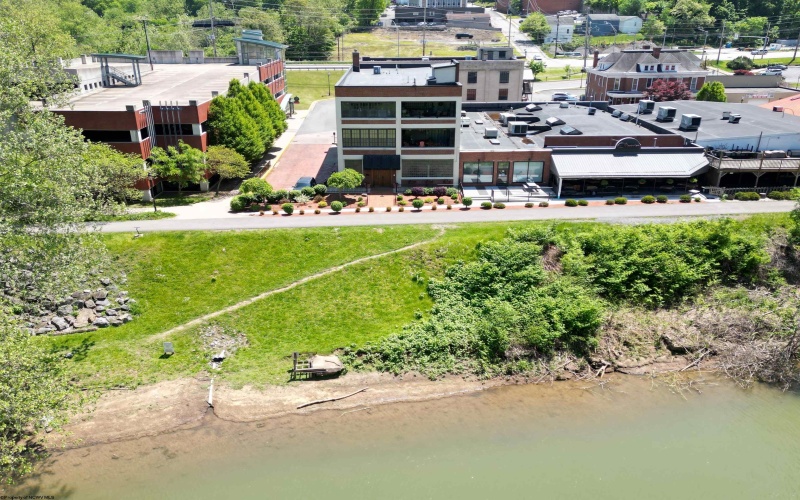 75 Wharf Street, Morgantown, West Virginia 26501, 3 Bedrooms Bedrooms, 8 Rooms Rooms,3 BathroomsBathrooms,Single Family Attached,For Sale,Wharf,10159612