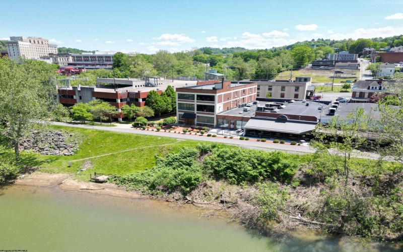75 Wharf Street, Morgantown, West Virginia 26501, 3 Bedrooms Bedrooms, 8 Rooms Rooms,3 BathroomsBathrooms,Single Family Attached,For Sale,Wharf,10159612