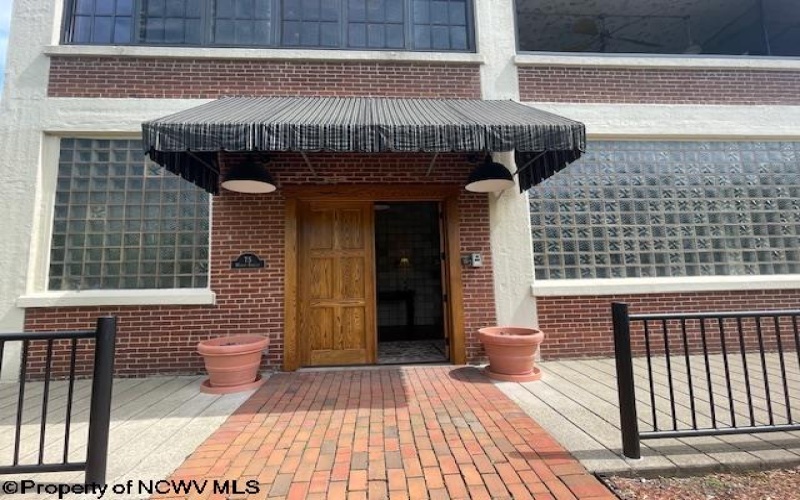 75 Wharf Street, Morgantown, West Virginia 26501, 3 Bedrooms Bedrooms, 8 Rooms Rooms,3 BathroomsBathrooms,Single Family Attached,For Sale,Wharf,10159612