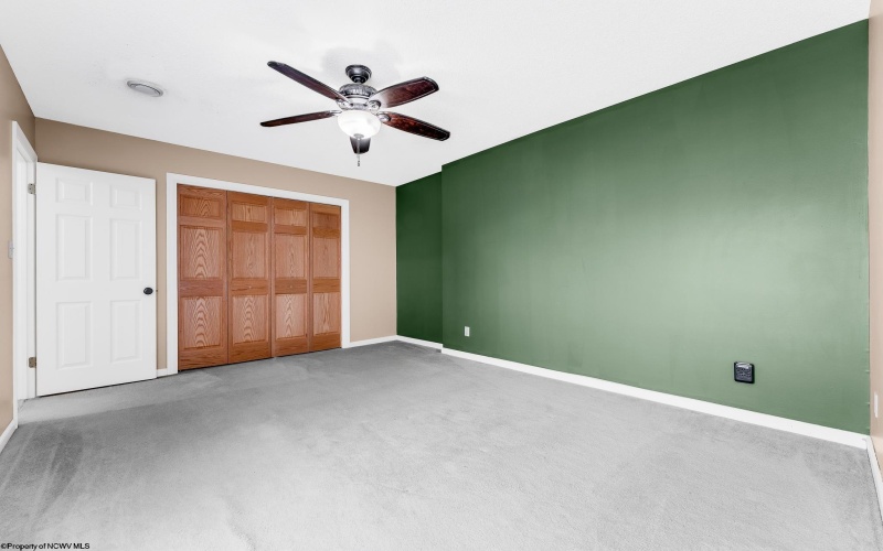 405 Lakeview Estates, Morgantown, West Virginia 26508, 2 Bedrooms Bedrooms, 7 Rooms Rooms,3 BathroomsBathrooms,Single Family Attached,For Sale,Lakeview,10159614