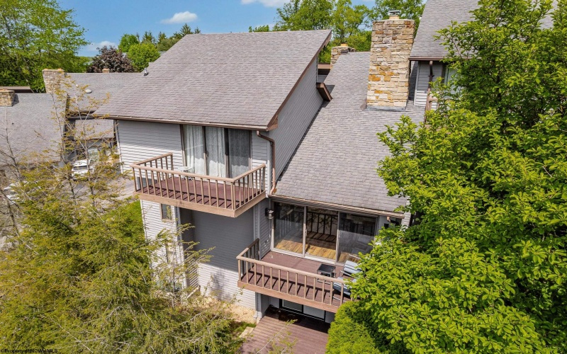 405 Lakeview Estates, Morgantown, West Virginia 26508, 2 Bedrooms Bedrooms, 7 Rooms Rooms,3 BathroomsBathrooms,Single Family Attached,For Sale,Lakeview,10159614