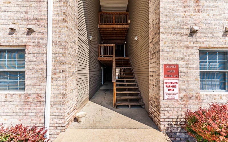 233 Creekside Drive, Morgantown, West Virginia 26508, 1 Bedroom Bedrooms, 3 Rooms Rooms,1 BathroomBathrooms,Single Family Attached,For Sale,Creekside,10159620