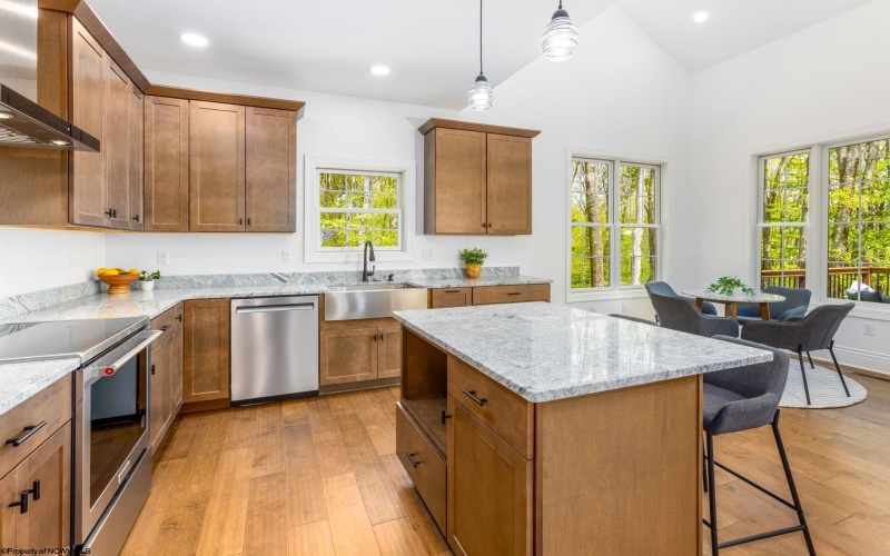 96 Woodbine Drive, Terra Alta, West Virginia 26764, 3 Bedrooms Bedrooms, 8 Rooms Rooms,3 BathroomsBathrooms,Single Family Detached,For Sale,Woodbine,10159641