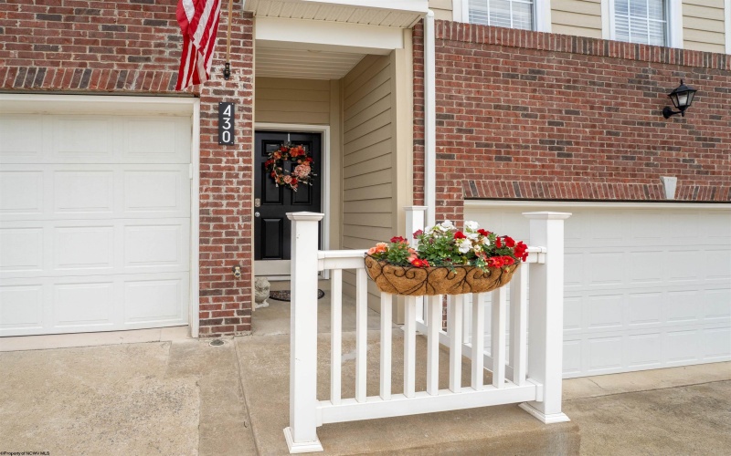 430 Saint Andrews Drive, Morgantown, West Virginia 26508, 3 Bedrooms Bedrooms, 8 Rooms Rooms,2 BathroomsBathrooms,Single Family Attached,For Sale,Saint Andrews,10159637