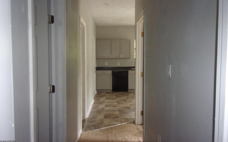 574 Pennsylvania Avenue, Morgantown, West Virginia 26501, ,Multi-unit/income,For Sale,Pennsylvania,10159631