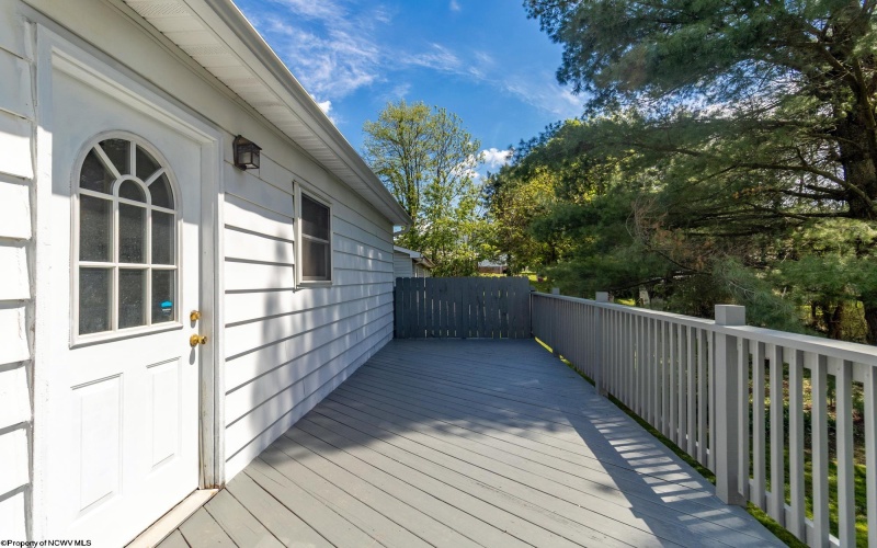 520 Meridan Street, Morgantown, West Virginia 26505, 4 Bedrooms Bedrooms, 5 Rooms Rooms,2 BathroomsBathrooms,Single Family Detached,For Sale,Meridan,10159621